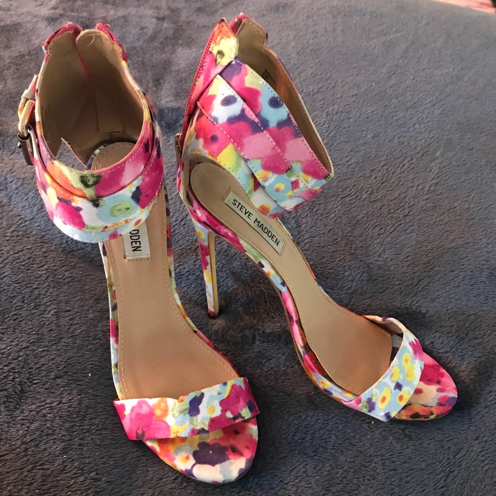 Steve Madden heels